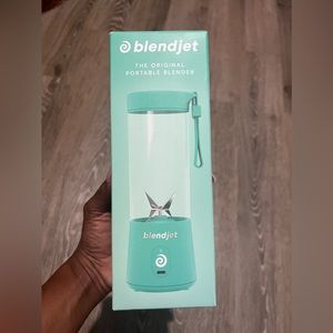 Brand new blendjet portable blender mint color